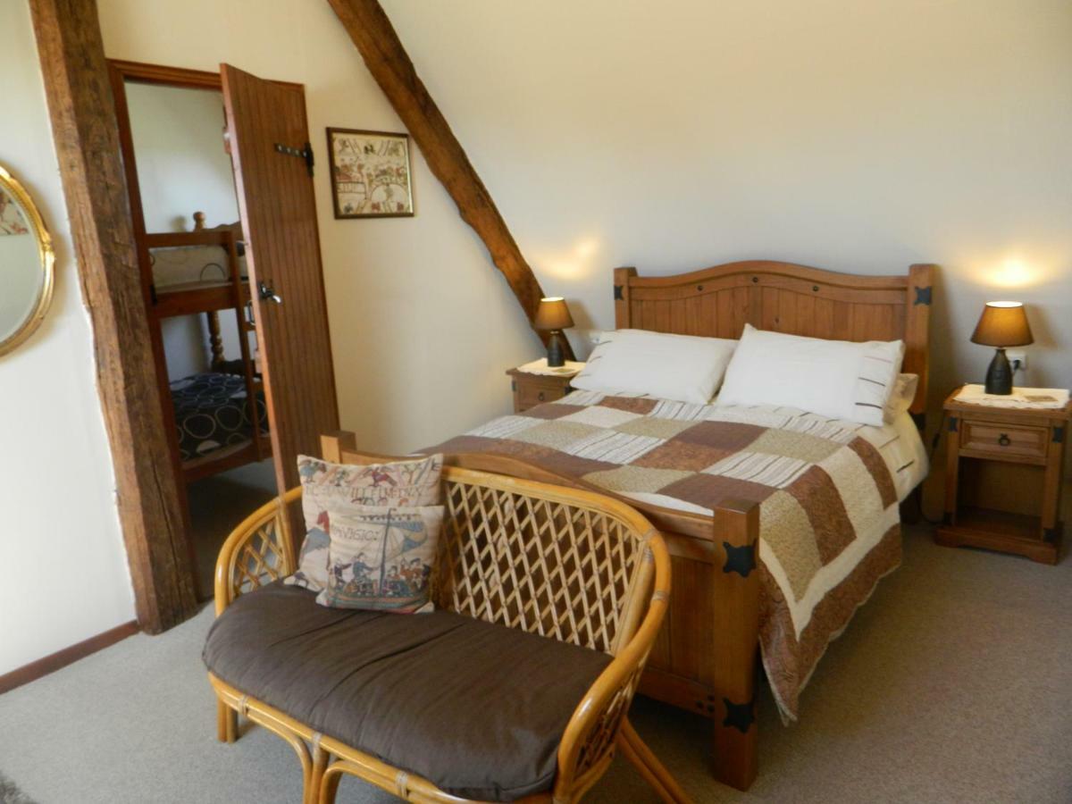 B&B La Seliniere Champ-du-Boult Екстер'єр фото