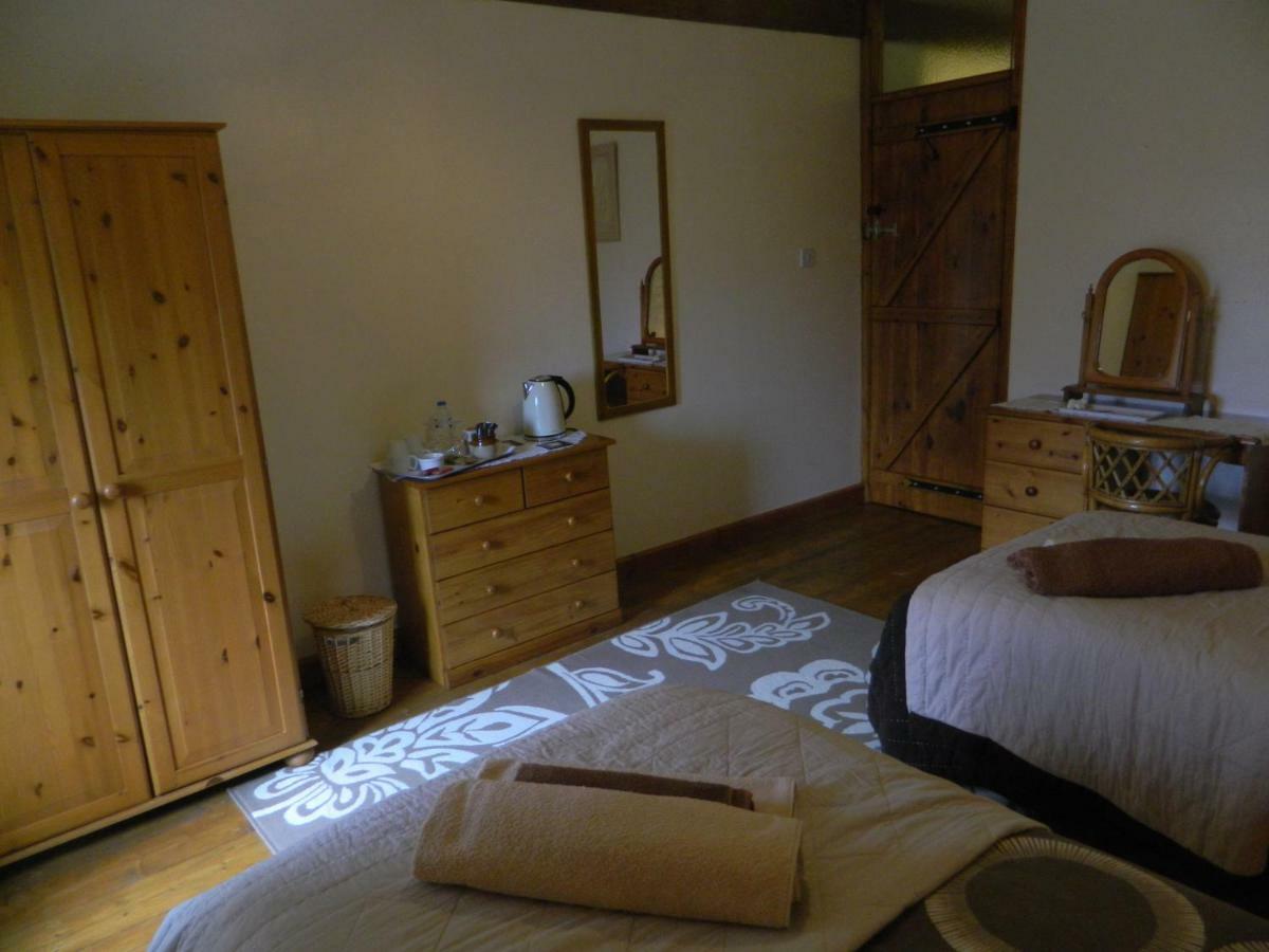 B&B La Seliniere Champ-du-Boult Екстер'єр фото