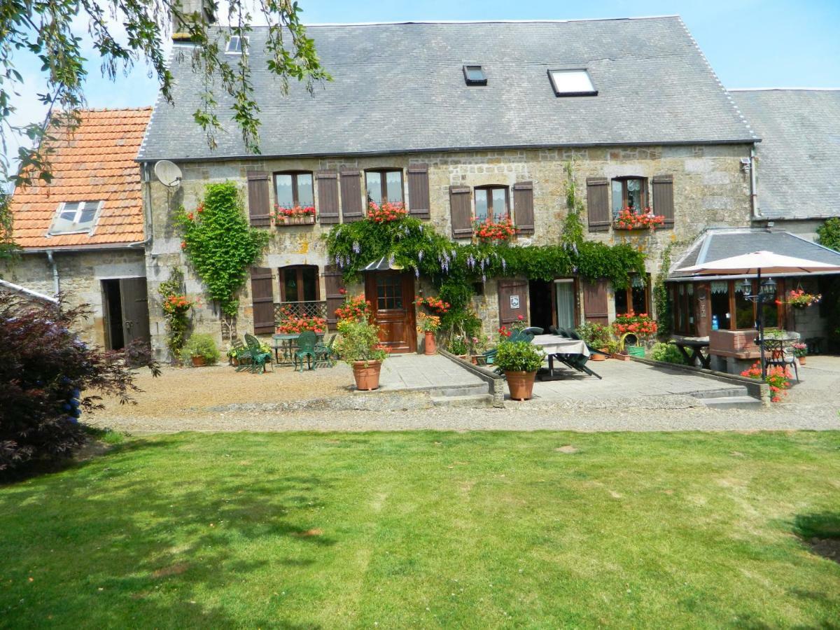 B&B La Seliniere Champ-du-Boult Екстер'єр фото